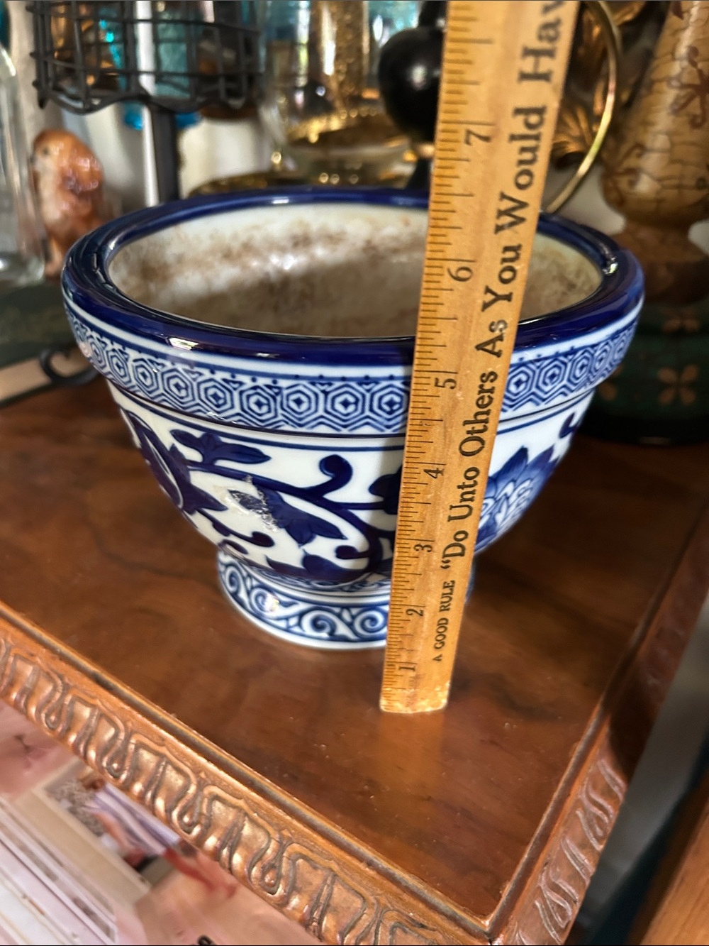 Vintage Blue and White Chinoiserie Floral Porcelain Planter Pot - Picture 6 of 7